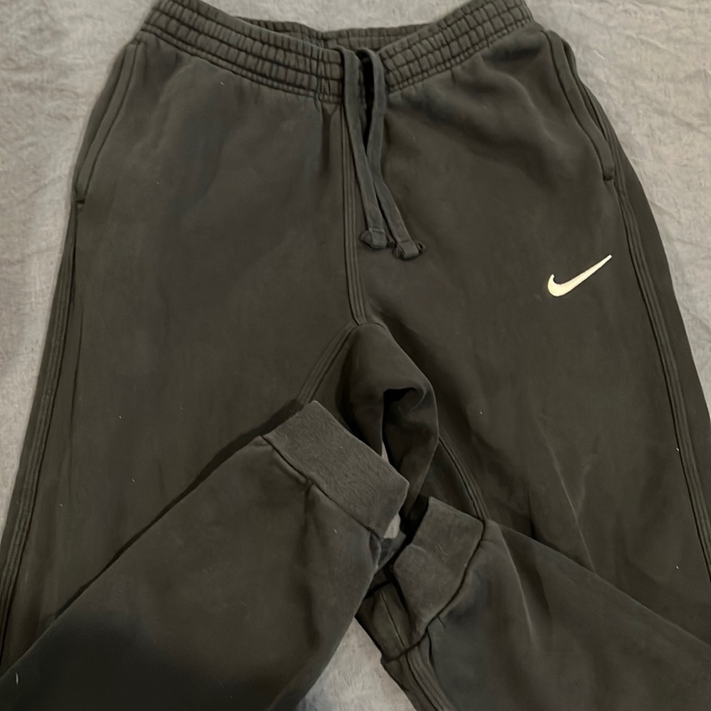 Nike Mens Joggers- Small